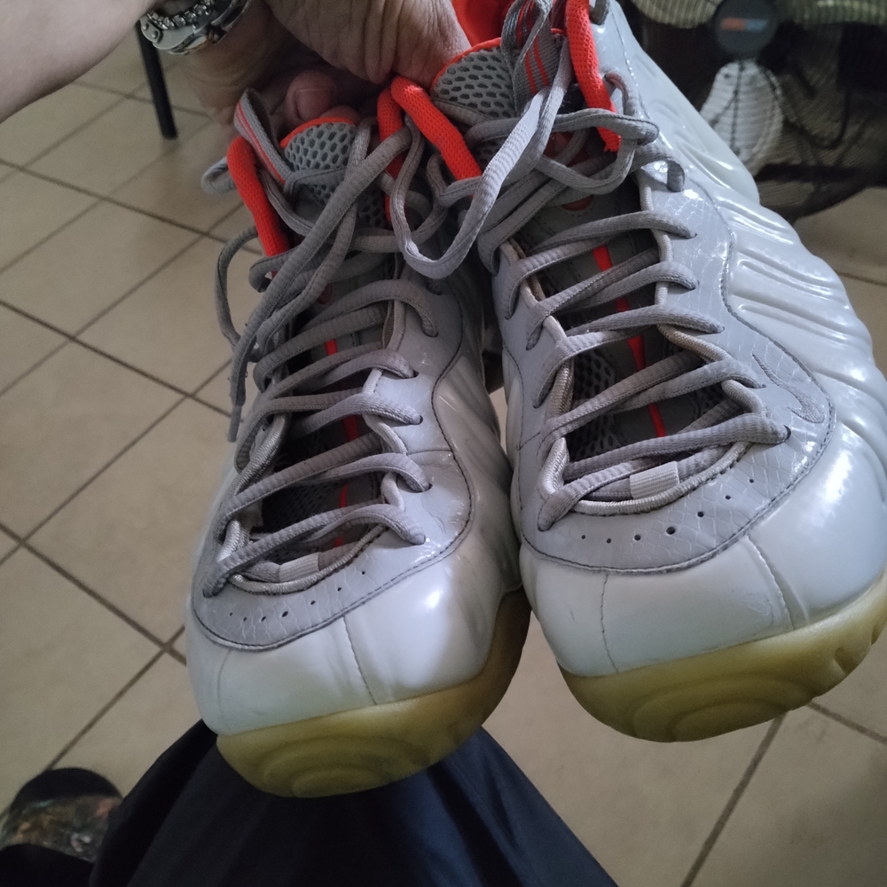 Nike Air Foamposite Platinum Yeezy
